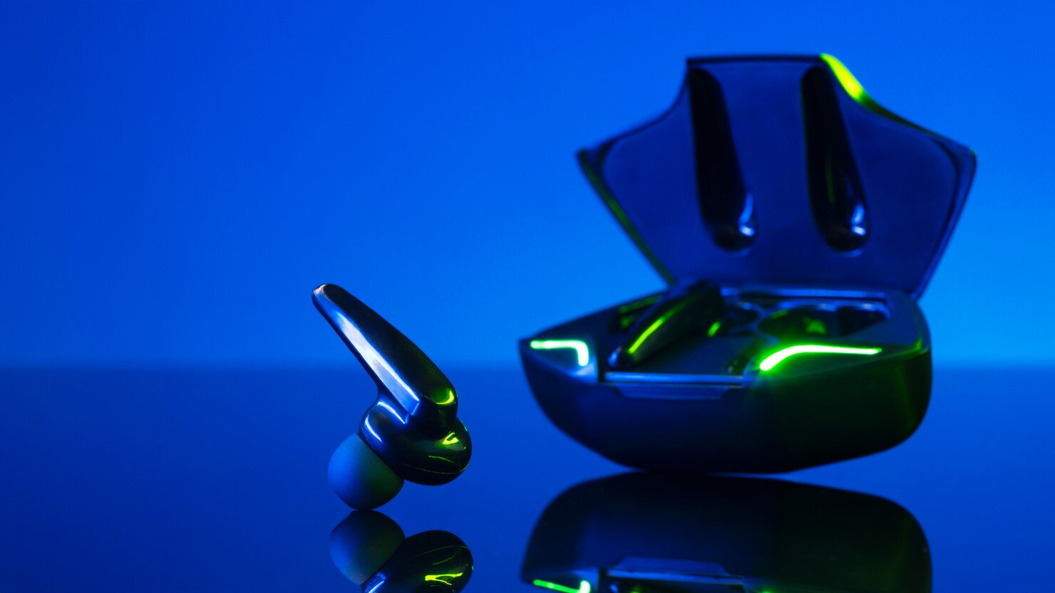 Wireless Bluetooth Headphones